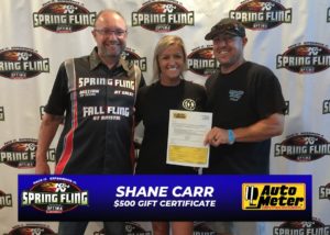 Shane Carr receiving a $500 gift certificate