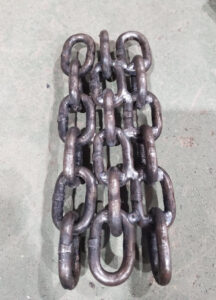 Chain Smoker chain detail