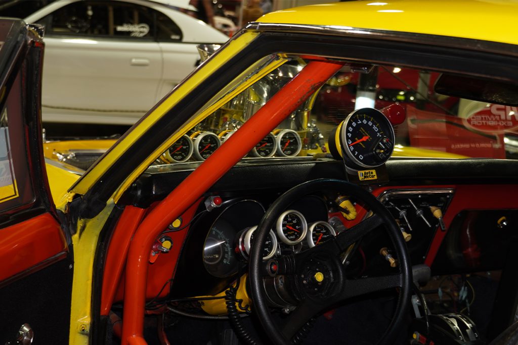 AutoMeter Pro Comp gauges