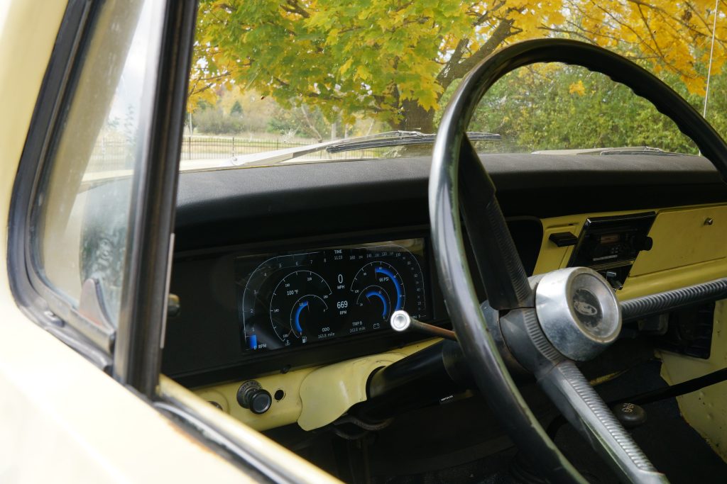 InVision Digital Dash for 19767-72 Ford Truck